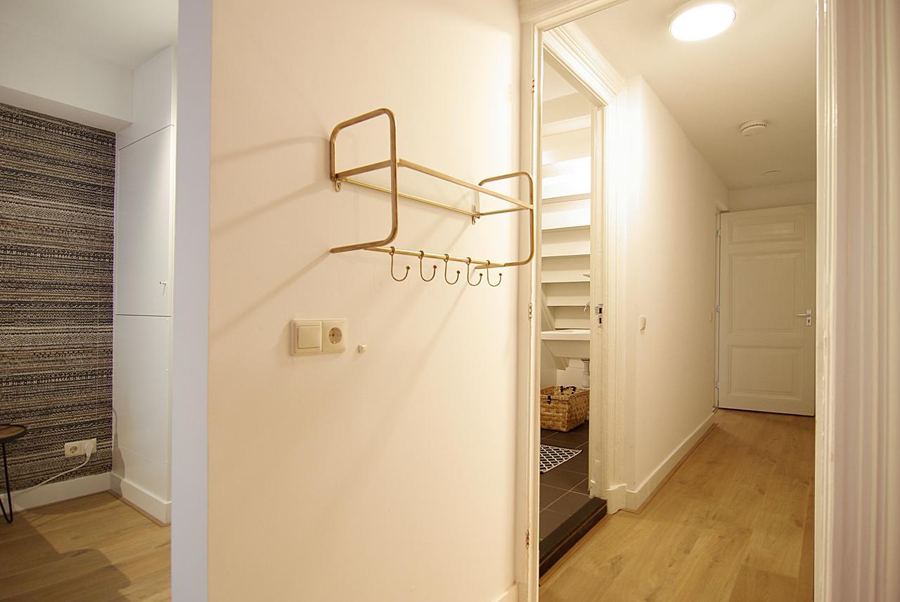 Luxury Leidseplein With Private Patio Bed & Breakfast Amsterdam Exterior photo